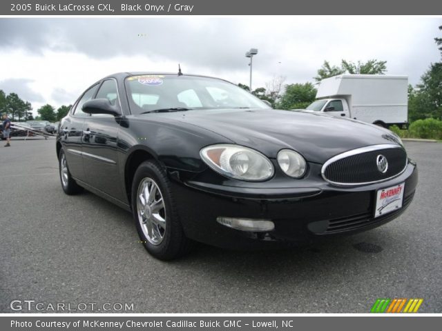 2005 Buick LaCrosse CXL in Black Onyx
