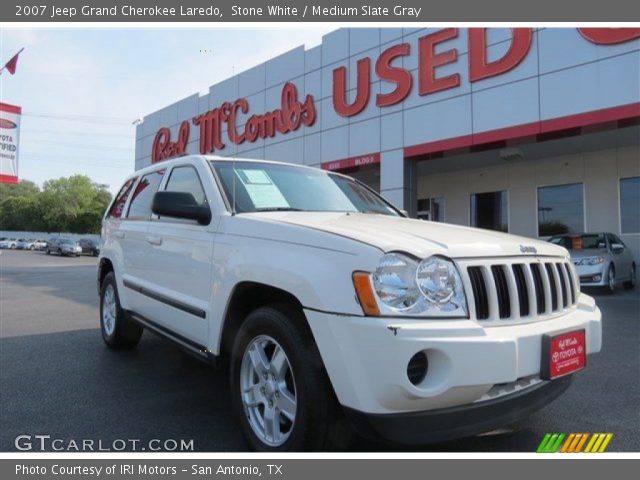 2007 Jeep Grand Cherokee Laredo in Stone White