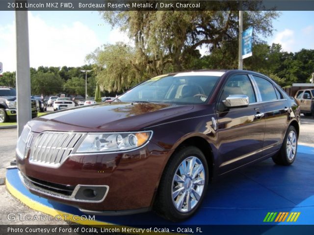 2011 Lincoln MKZ FWD in Bordeaux Reserve Metallic