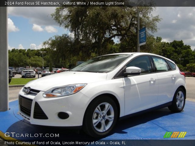 2014 Ford Focus SE Hatchback in Oxford White