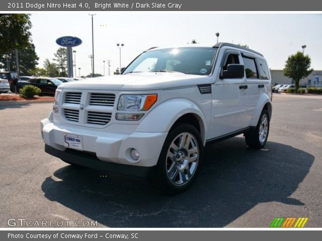 2011 Dodge Nitro Heat 4.0 in Bright White