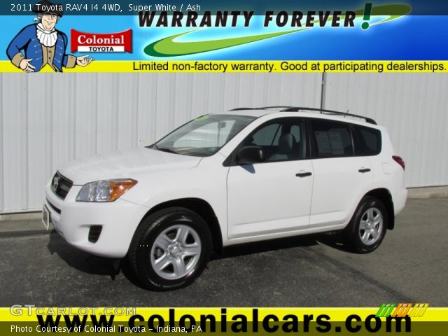 2011 Toyota RAV4 I4 4WD in Super White