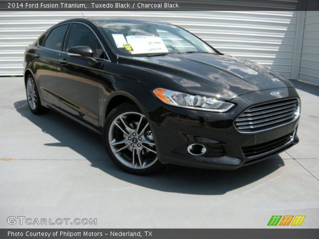 2014 Ford Fusion Titanium in Tuxedo Black