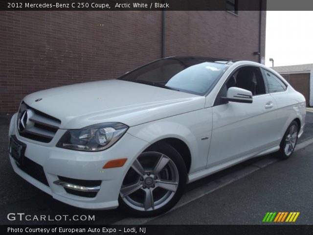 2012 Mercedes-Benz C 250 Coupe in Arctic White