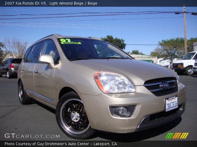 2007 Kia Rondo EX V6 in Light Almond Beige