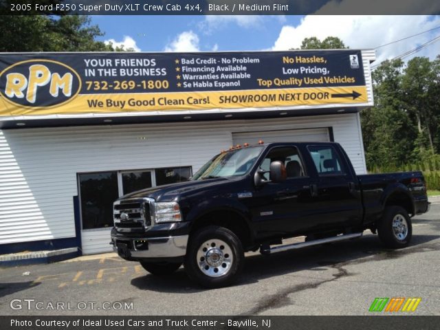 2005 Ford F250 Super Duty XLT Crew Cab 4x4 in Black