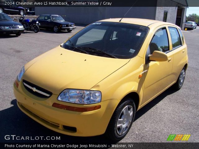 2004 Chevrolet Aveo LS Hatchback in Summer Yellow