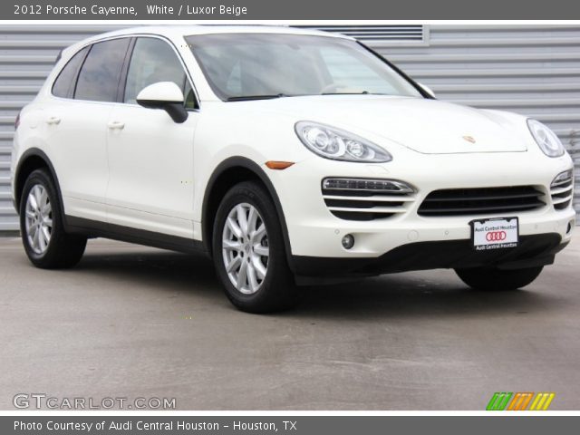 2012 Porsche Cayenne  in White