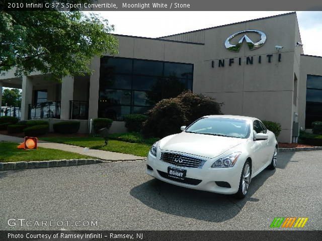 2010 Infiniti G 37 S Sport Convertible in Moonlight White
