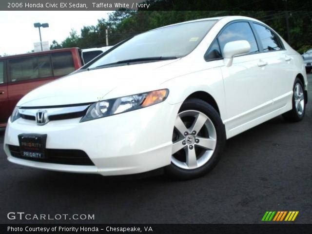 2006 Honda Civic EX Sedan in Taffeta White