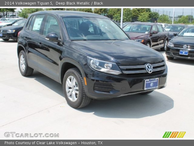 2014 Volkswagen Tiguan S in Deep Black Metallic
