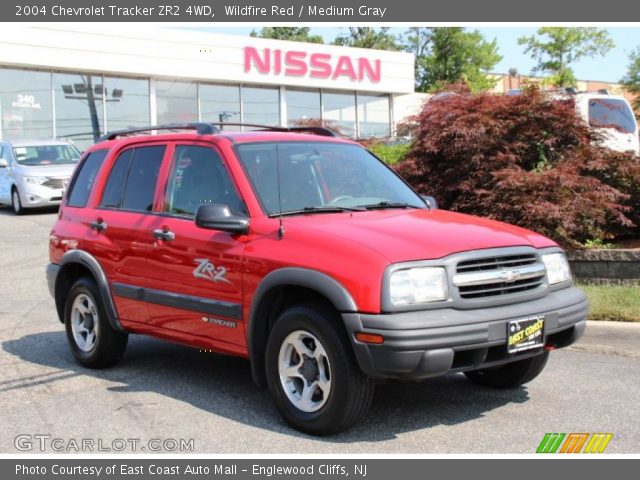 2004 Chevrolet Tracker ZR2 4WD in Wildfire Red