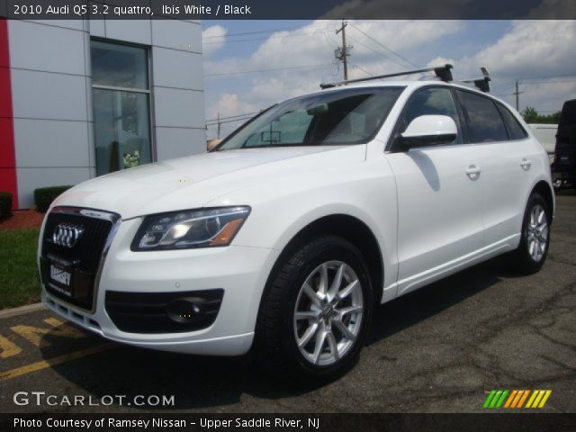 2010 Audi Q5 3.2 quattro in Ibis White