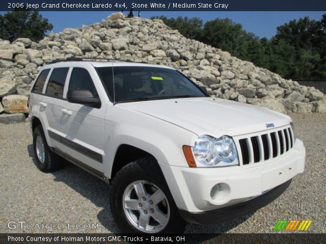 2006 Jeep Grand Cherokee Laredo 4x4 in Stone White