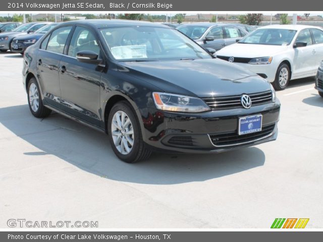 2014 Volkswagen Jetta SE Sedan in Black