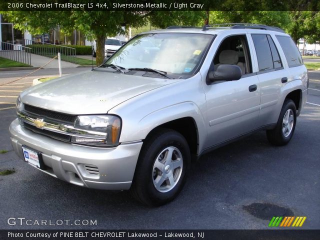 2006 Chevrolet TrailBlazer LS 4x4 in Silverstone Metallic