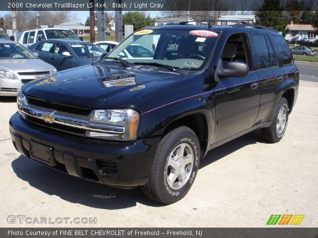 2006 Chevrolet TrailBlazer LS 4x4 in Black