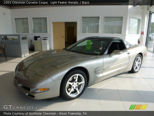 2001 Chevrolet Corvette Coupe in Light Pewter Metallic