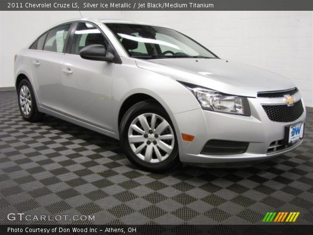 2011 Chevrolet Cruze LS in Silver Ice Metallic