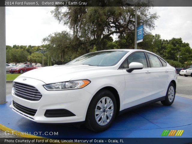 2014 Ford Fusion S in Oxford White