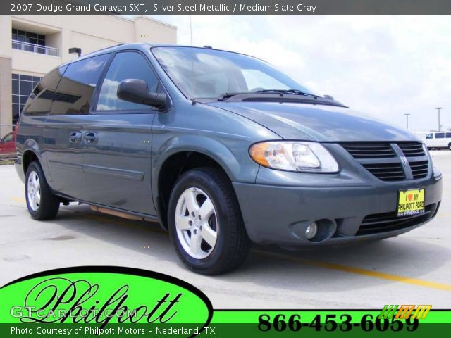 2007 Dodge Grand Caravan SXT in Silver Steel Metallic