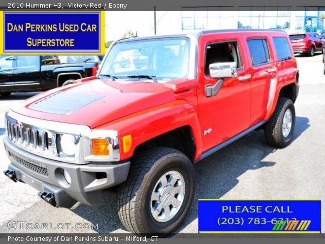 2010 Hummer H3  in Victory Red