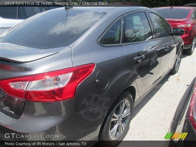 2014 Ford Focus SE Sedan in Sterling Gray