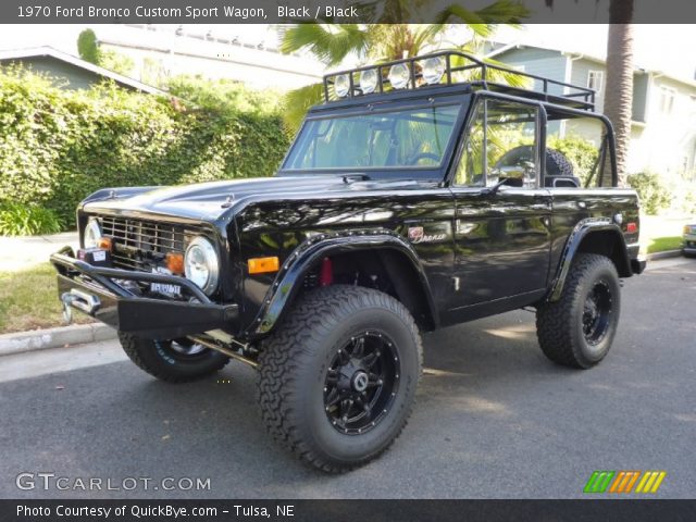 1970 Ford Bronco Custom Sport Wagon in Black