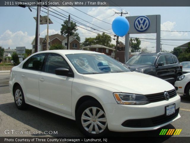 2011 Volkswagen Jetta S Sedan in Candy White