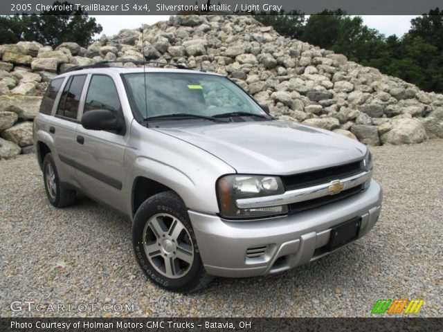 2005 Chevrolet TrailBlazer LS 4x4 in Silverstone Metallic