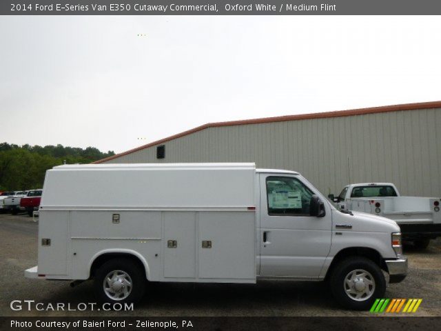 2014 Ford E-Series Van E350 Cutaway Commercial in Oxford White