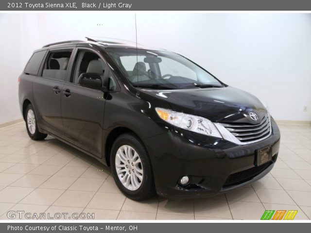 2012 Toyota Sienna XLE in Black