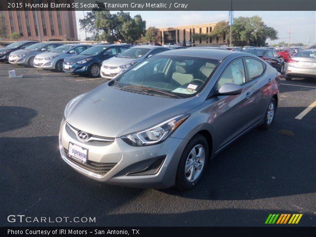 2015 Hyundai Elantra SE Sedan in Titanium Gray Metallic