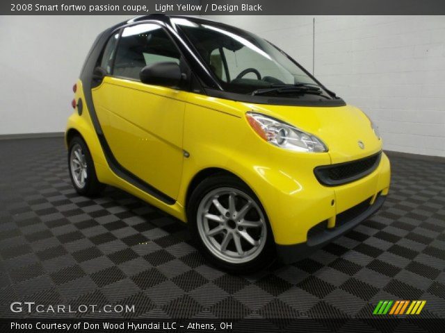 2008 Smart fortwo passion coupe in Light Yellow