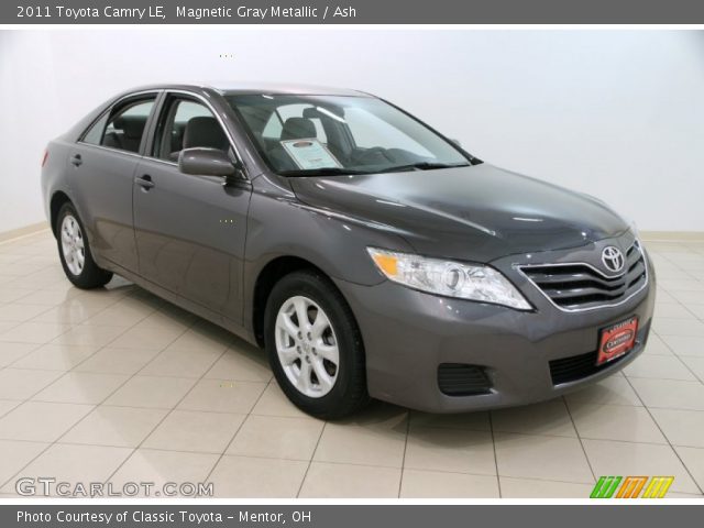 2011 Toyota Camry LE in Magnetic Gray Metallic