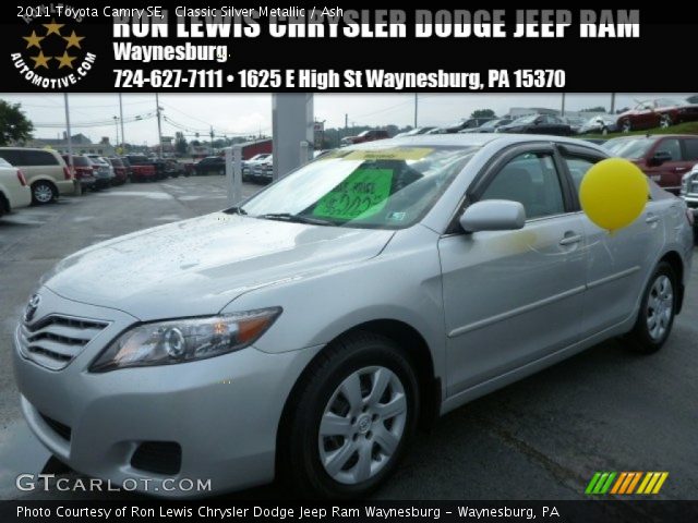 2011 Toyota Camry SE in Classic Silver Metallic