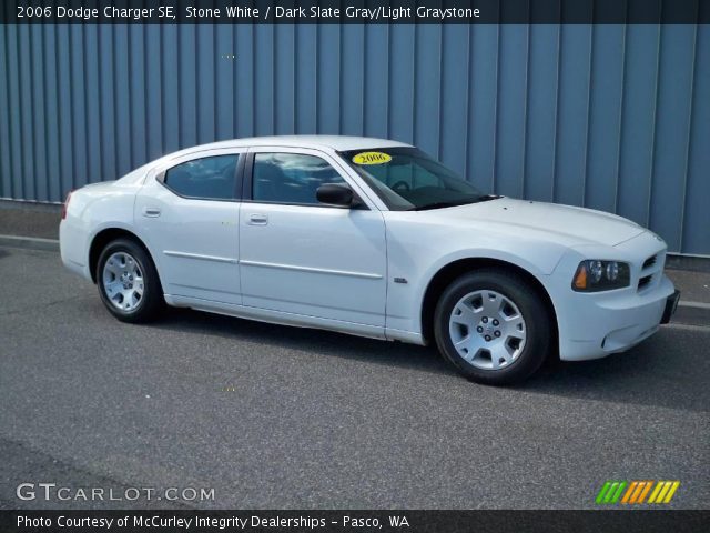 2006 Dodge Charger SE in Stone White