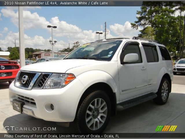2010 Nissan Pathfinder LE 4x4 in Avalanche White