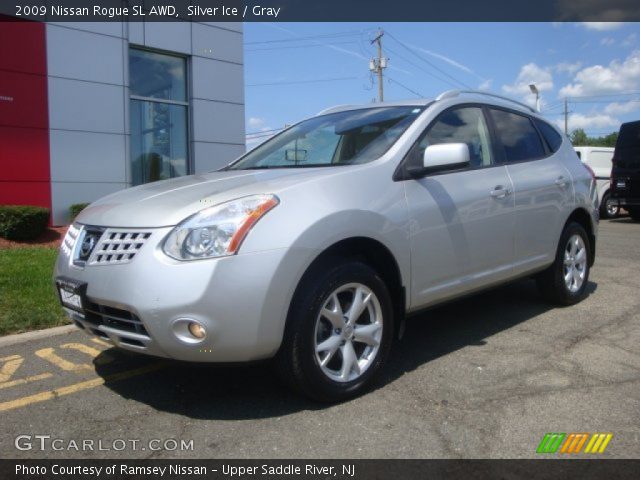 2009 Nissan Rogue SL AWD in Silver Ice