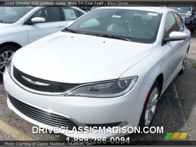 2015 Chrysler 200 Limited in Lunar White Tri-Coat Pearl