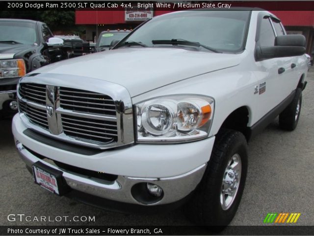 2009 Dodge Ram 2500 SLT Quad Cab 4x4 in Bright White