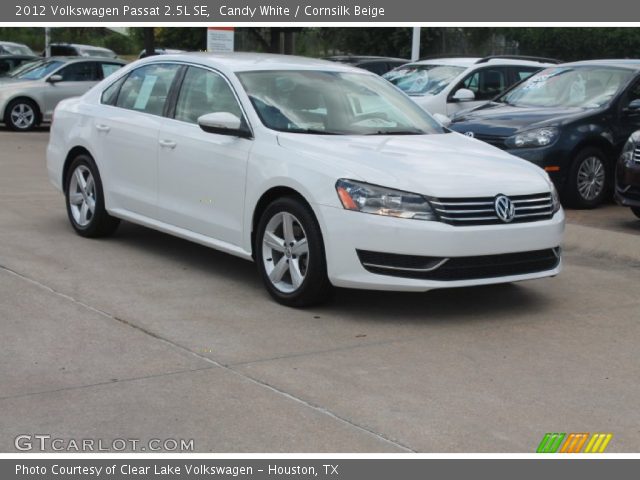 2012 Volkswagen Passat 2.5L SE in Candy White