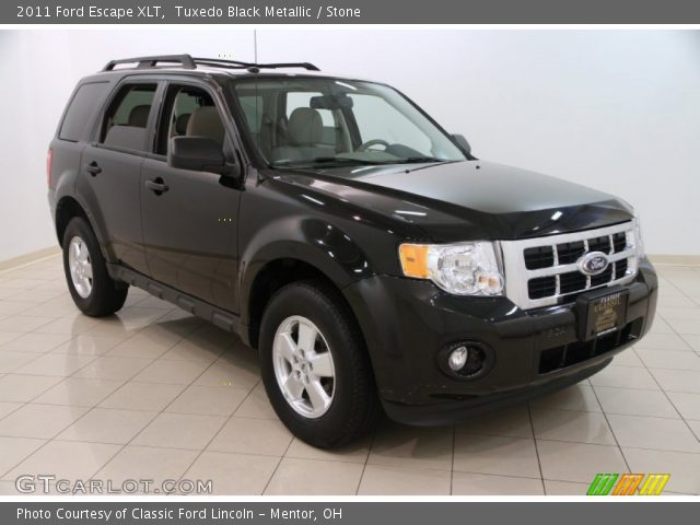 2011 Ford Escape XLT in Tuxedo Black Metallic