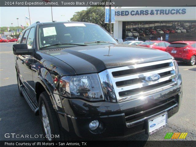 2014 Ford Expedition Limited in Tuxedo Black