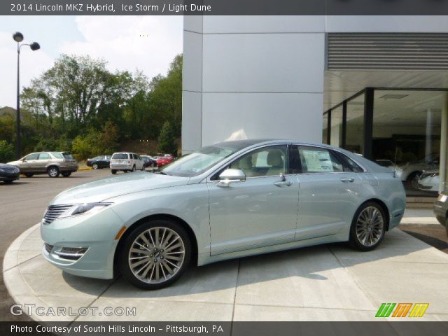 2014 Lincoln MKZ Hybrid in Ice Storm