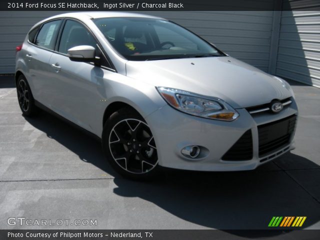 2014 Ford Focus SE Hatchback in Ingot Silver