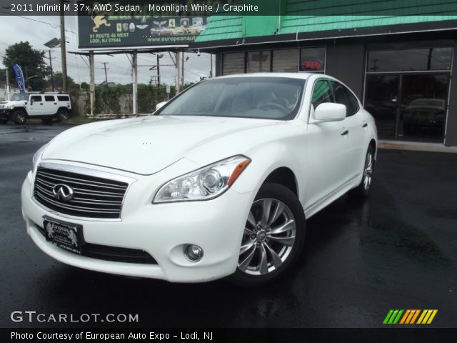 2011 Infiniti M 37x AWD Sedan in Moonlight White