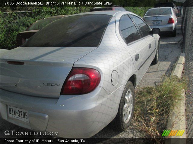 2005 Dodge Neon SE in Bright Silver Metallic