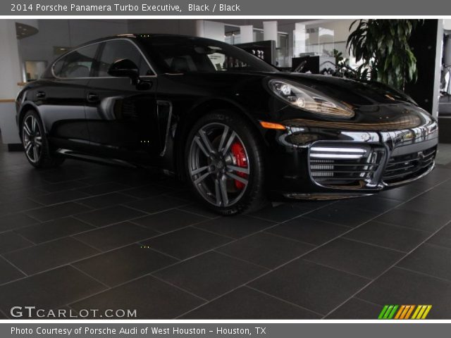 2014 Porsche Panamera Turbo Executive in Black
