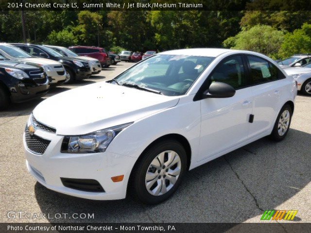 2014 Chevrolet Cruze LS in Summit White